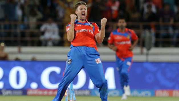 Andrew Tye took second Hat-trick of IPL-10 on same day against Rising Pune Supergiant
